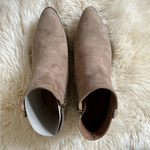 JustFab booties - Picture 3 of 7